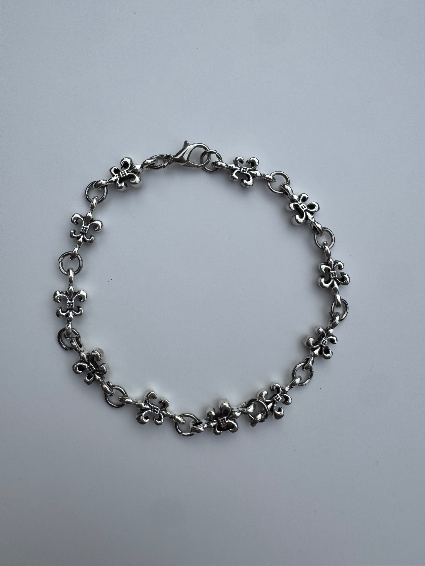 FLEUR DE LIS BRACELET