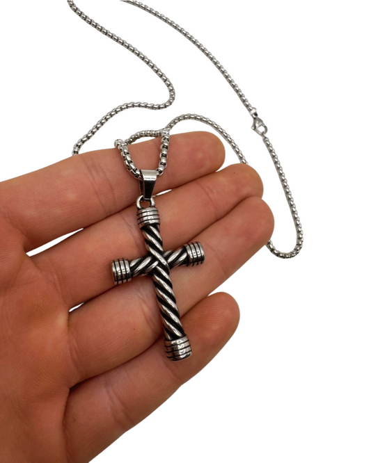 SILVER TWISTED CROSS CHAIN