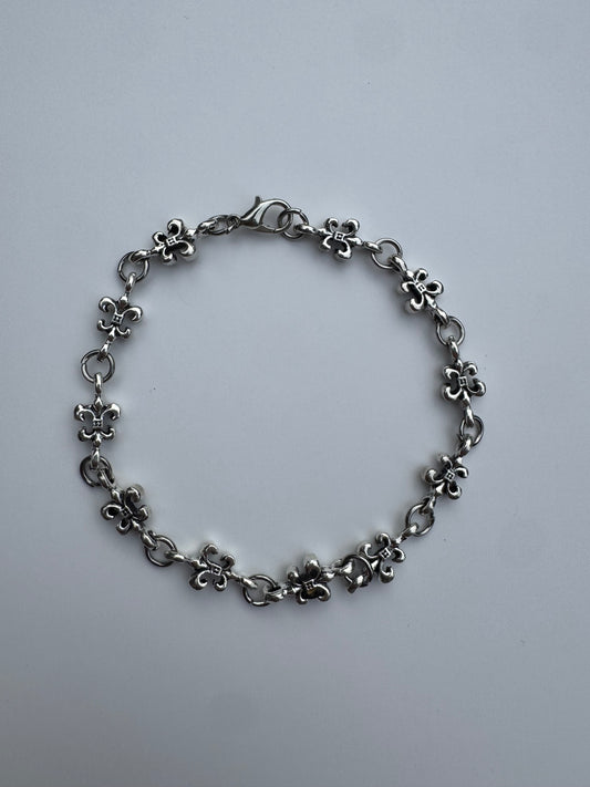 FLEUR DE LIS BRACELET