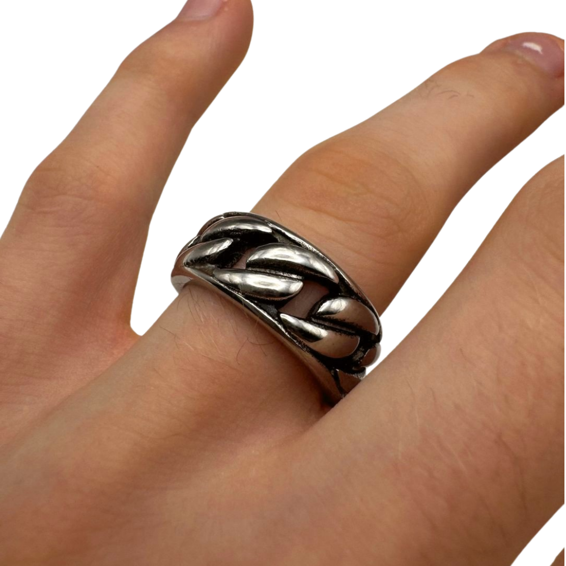 Silver curb ring