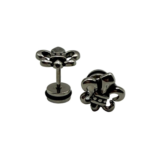 FLEUR-DE-LIS STUDS