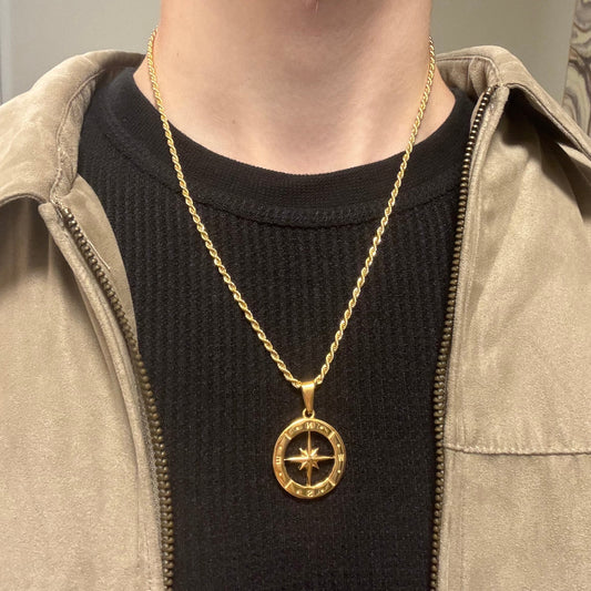 GOLD OPEN COMPASS NECKLACE